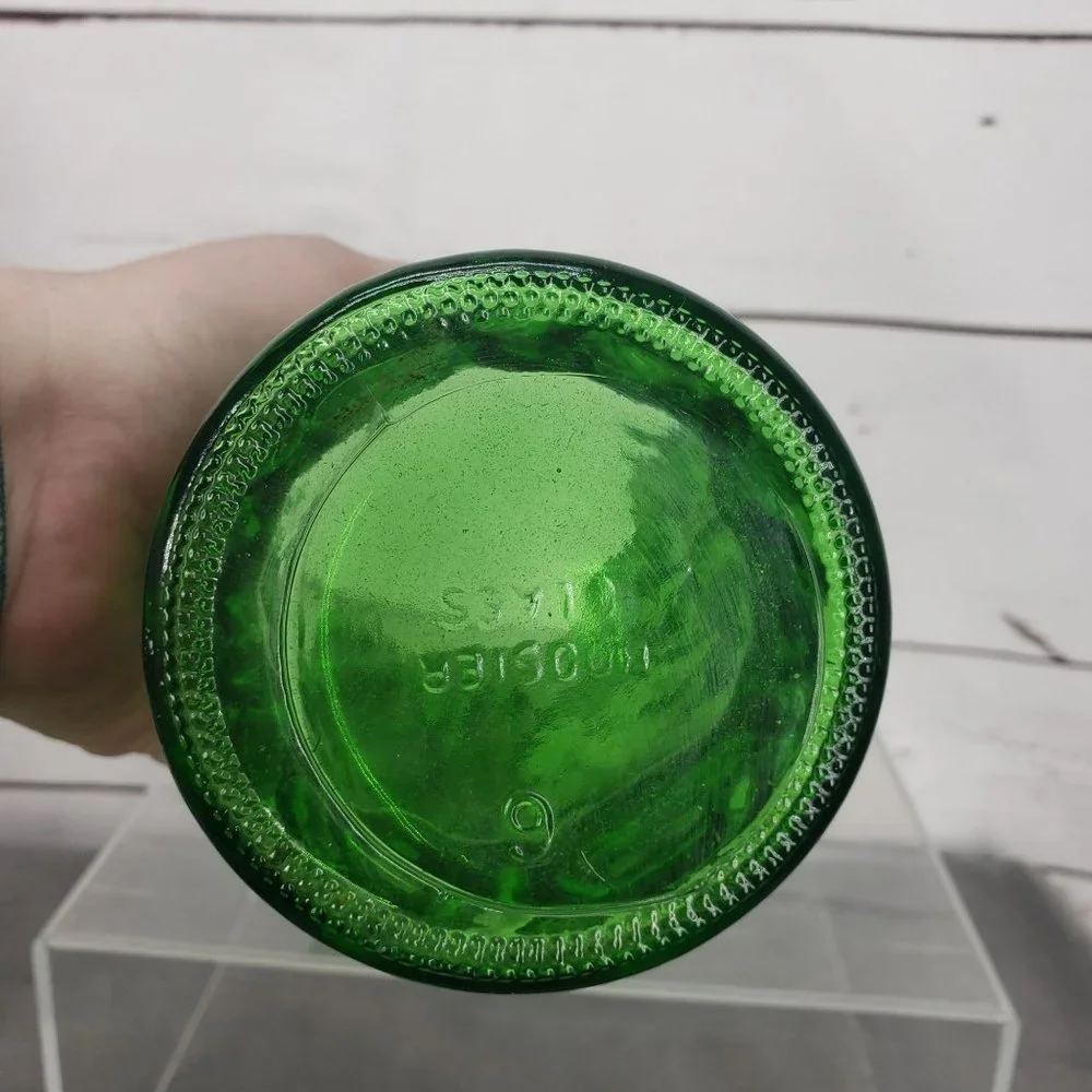 Vintage 1960s Hoosier Green Crinkle‎ Glass Vase 8 3/4